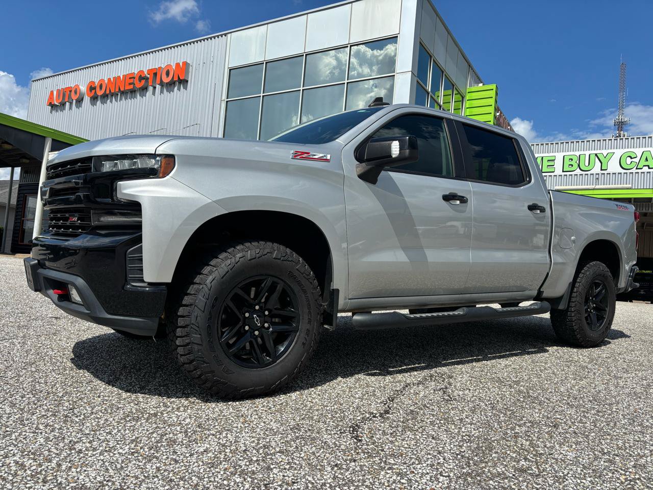 Used 2020 Chevrolet Silverado 1500 LT Trail Boss AWD/4WD image 31