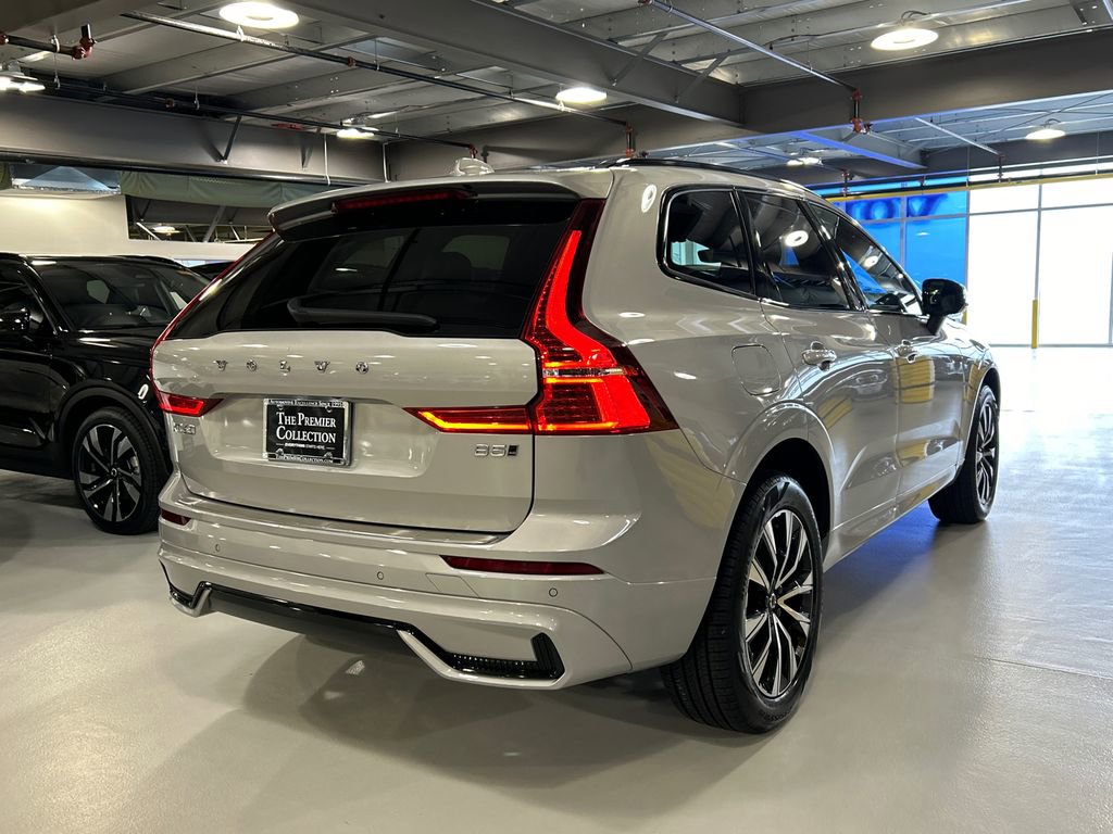 Certified 2024 Volvo XC60 B5 Core w/ Protection Package Premier AWD/4WD image 2