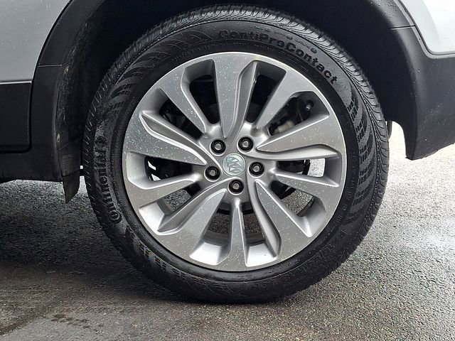 Used 2020 Buick Encore Preferred w/ Safety Package image 14