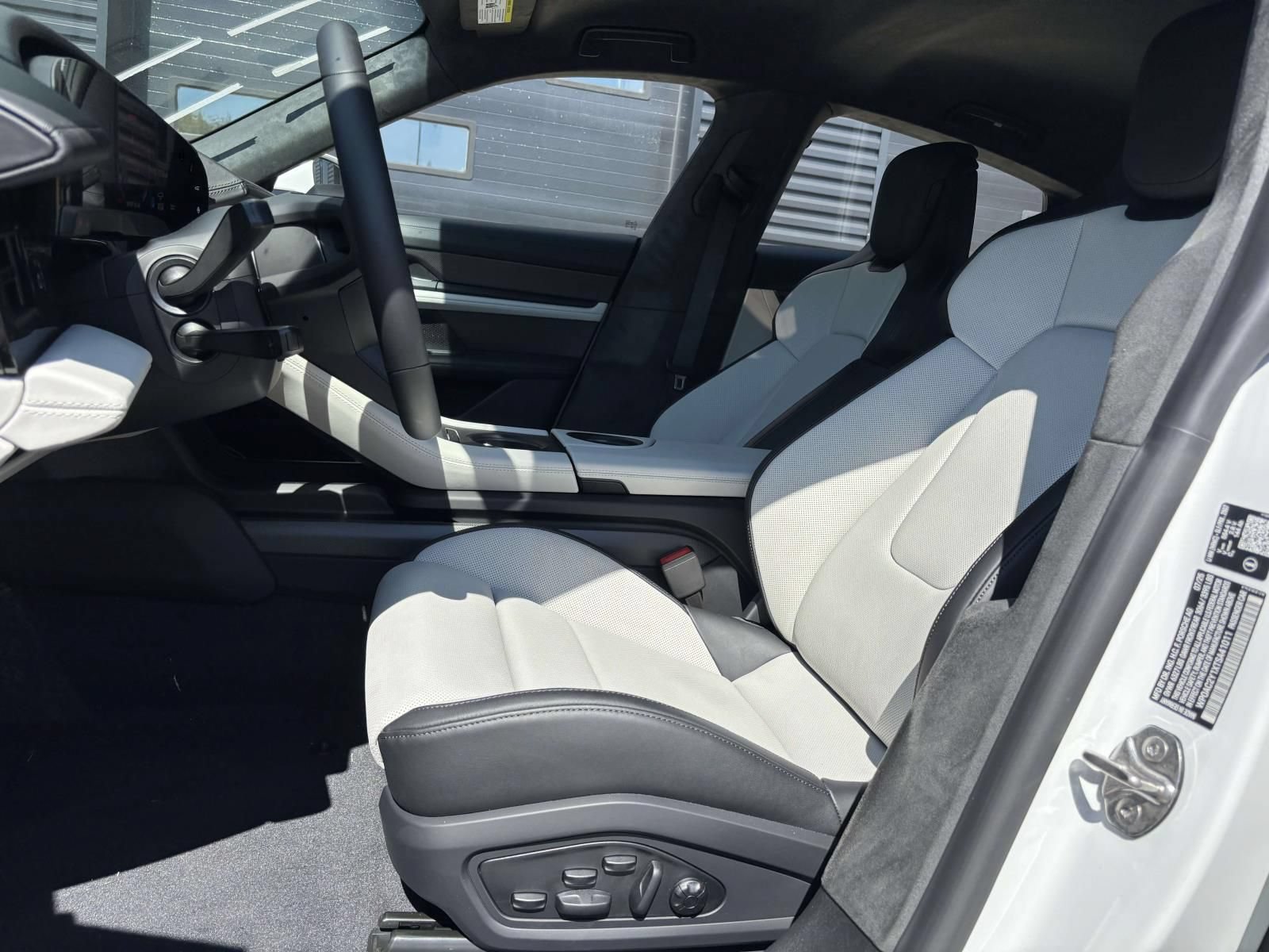New 2026 Porsche Taycan Turbo S AWD/4WD image 5