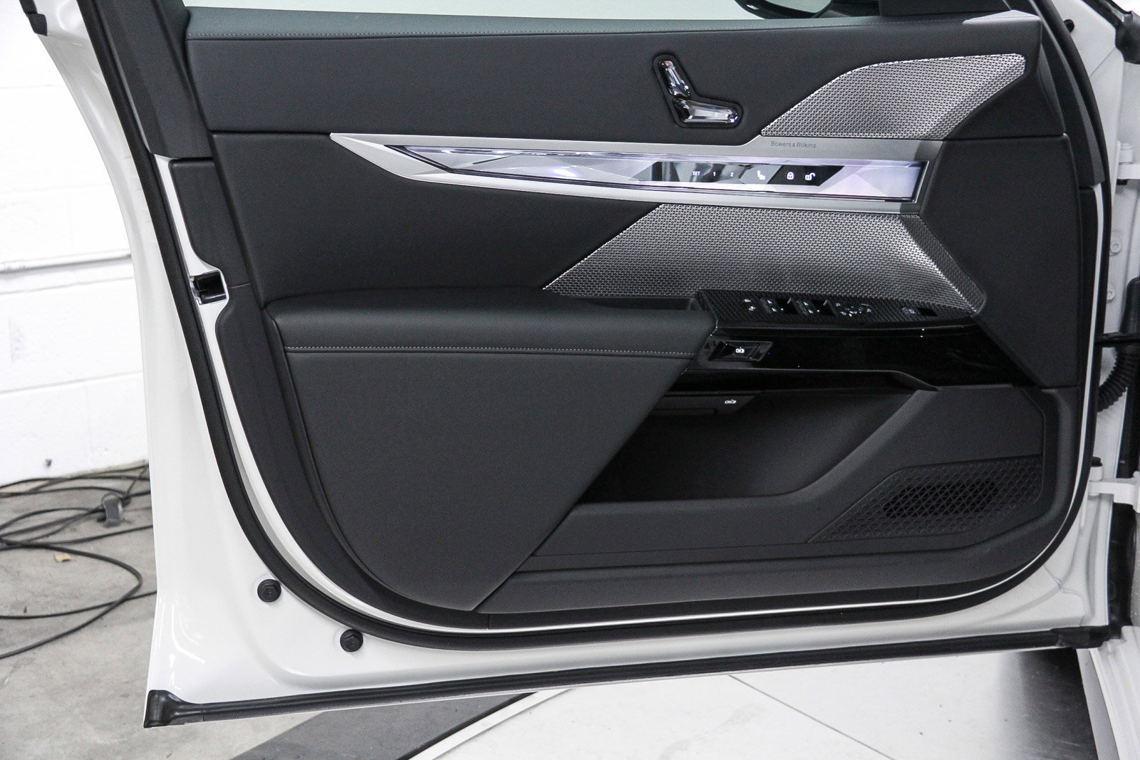 New 2026 BMW 740i image 22