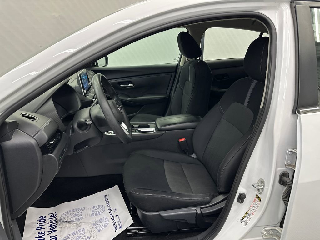 Used 2024 Nissan Sentra SV image 9