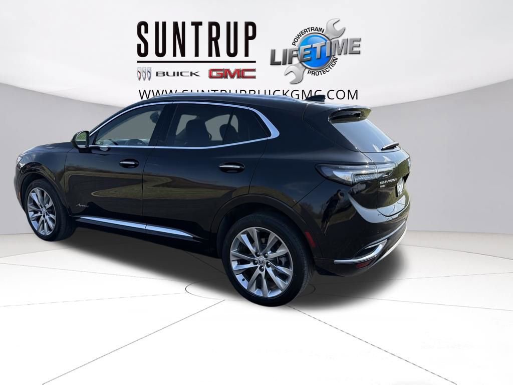 Used 2023 Buick Envision Avenir image 3