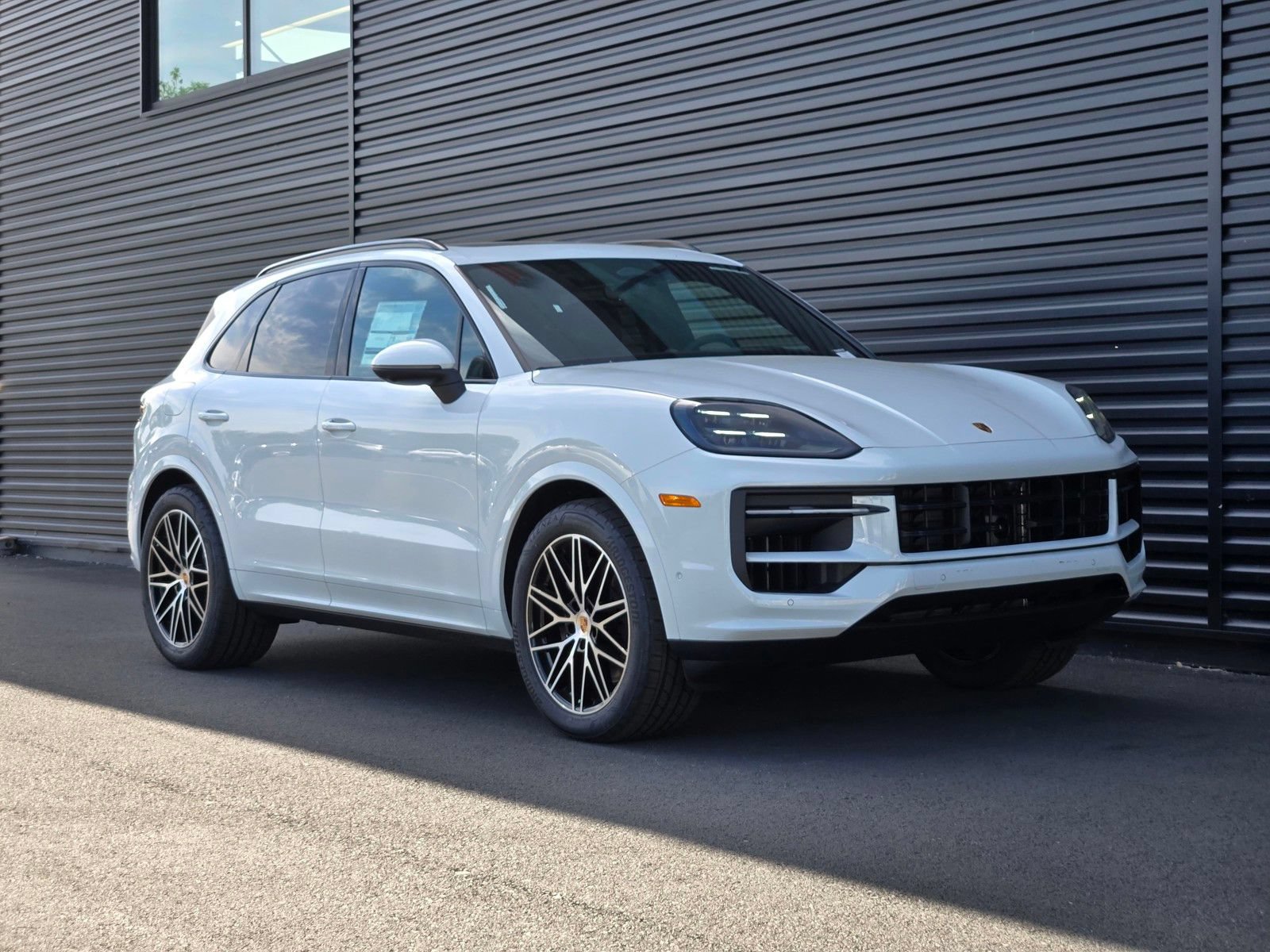New 2026 Porsche Cayenne AWD/4WD image 9