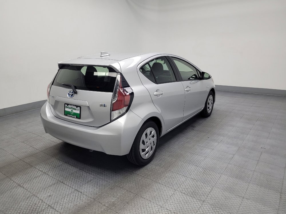 Used 2016 Toyota Prius C Three FWD image 9