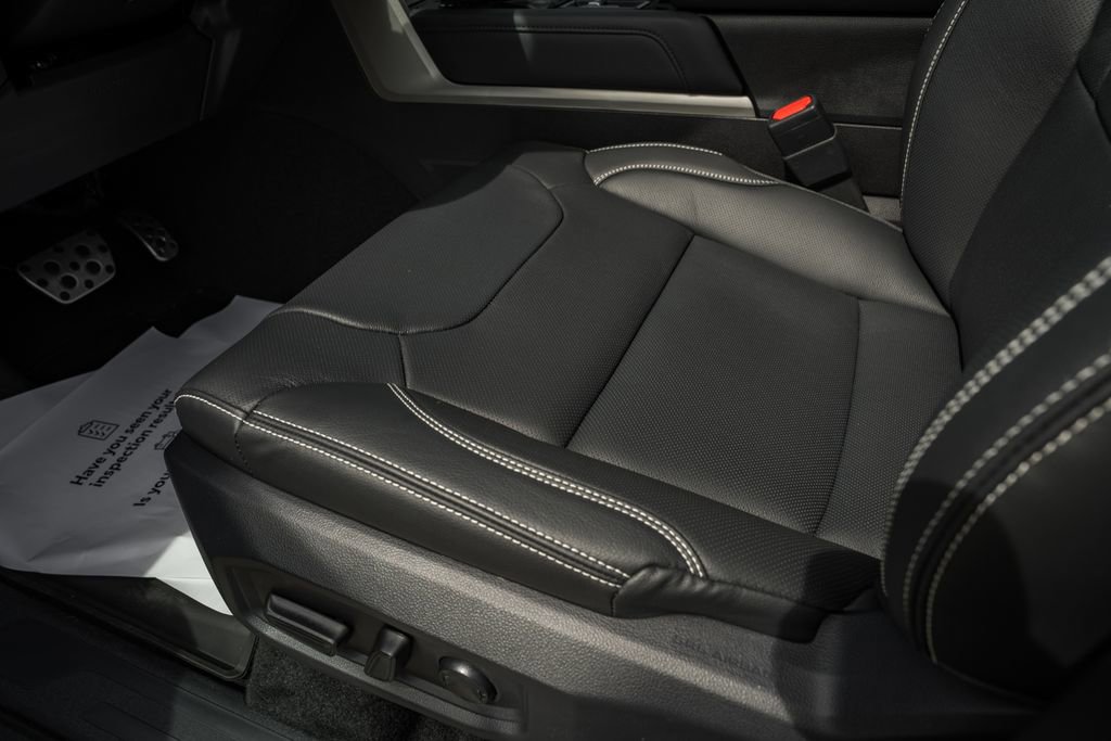 New 2026 Toyota Tundra Limited image 38