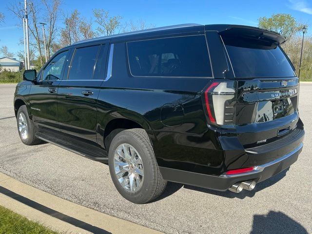 New 2026 Chevrolet Suburban Premier w/ Sun And Tow Package AWD/4WD image 4