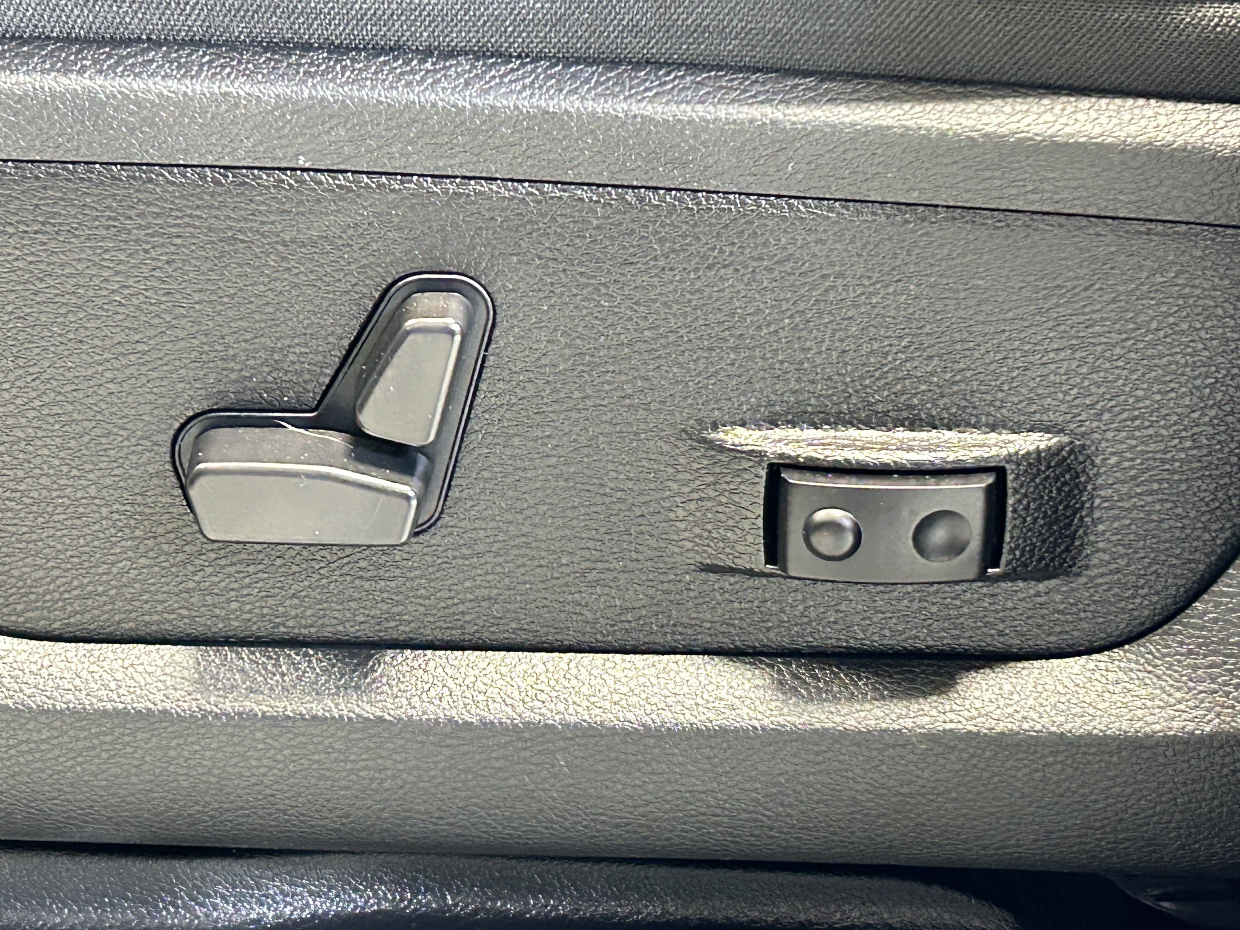 Certified 2025 RAM 2500 Big Horn AWD/4WD image 17