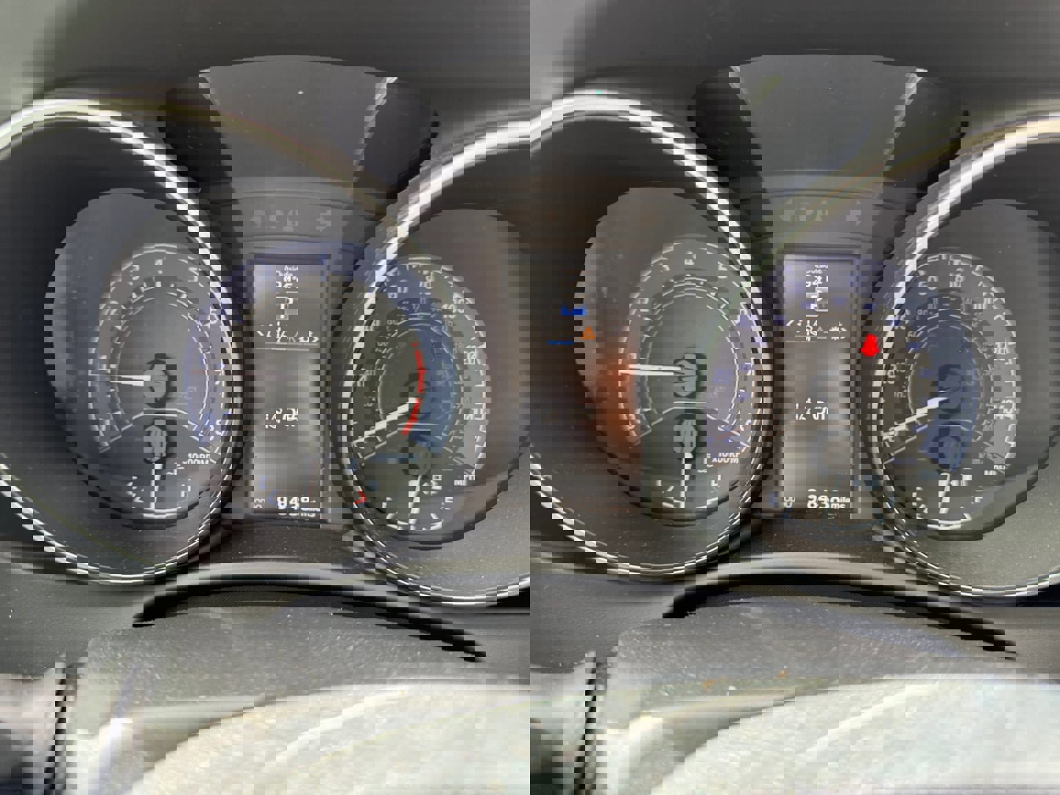 Used 2018 Toyota Corolla iM w/ Carpet Mat Package (TMS) image 14