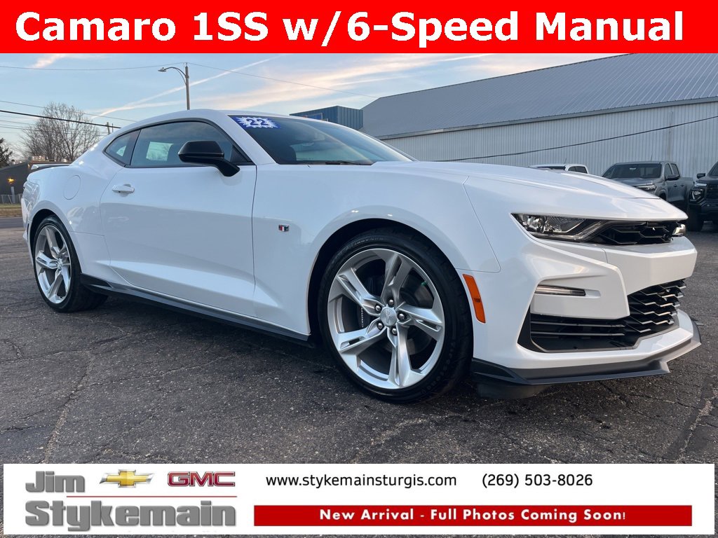 Used 2022 Chevrolet Camaro LT image 6