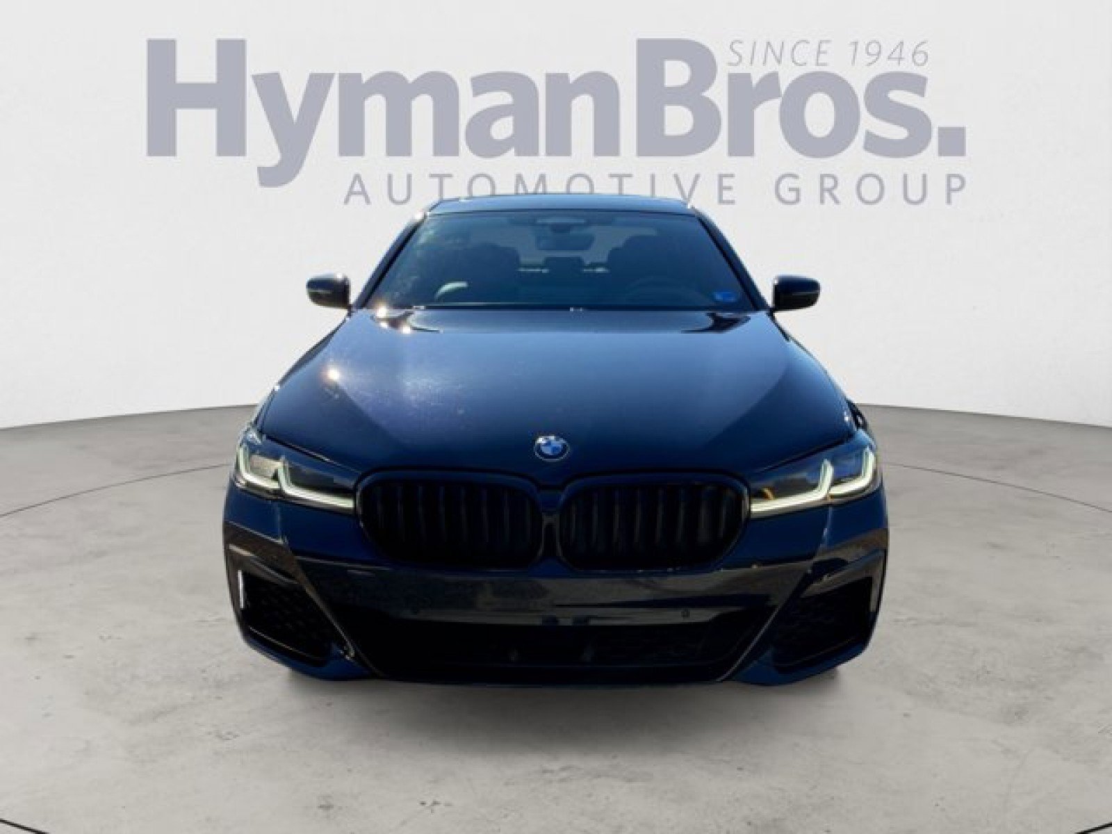 Used 2022 BMW M550i xDrive w/ Dynamic Handling Package image 8
