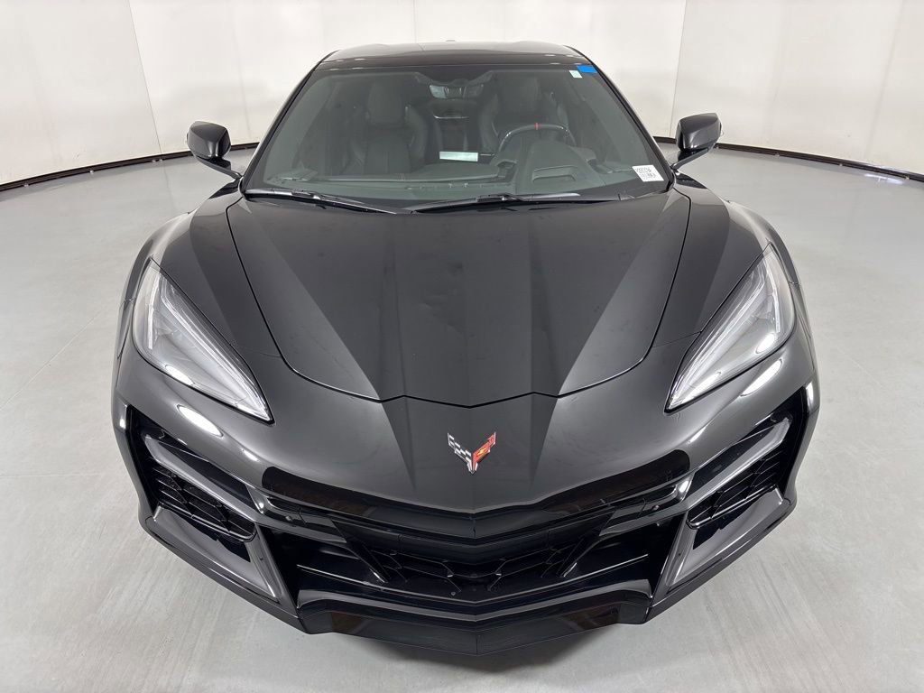 Used 2023 Chevrolet Corvette Z06 RWD image 4