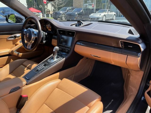 Used 2015 Porsche 911 Turbo S AWD/4WD image 31