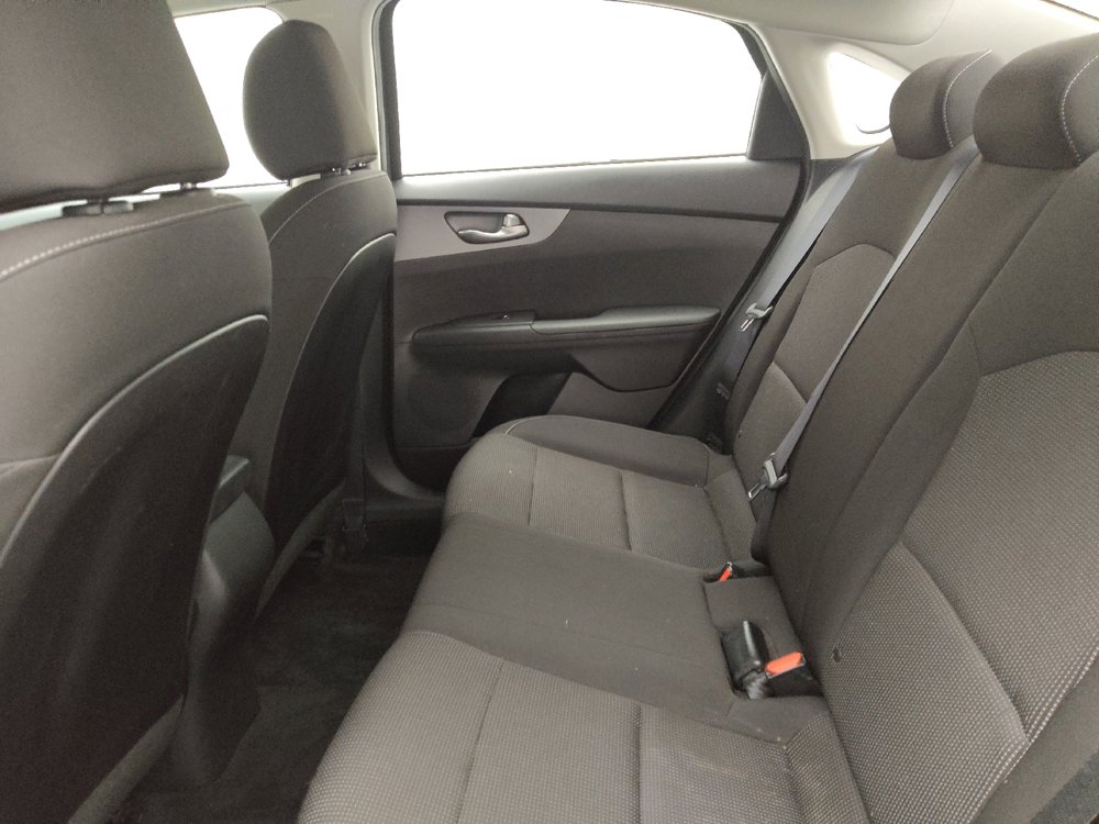 Used 2020 Kia Forte LXS image 18