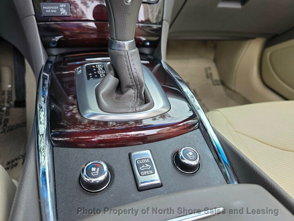 Used 2014 INFINITI Q60 Convertible w/ Premium Package RWD image 73