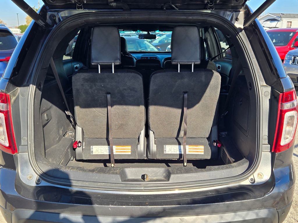 Used 2015 Ford Explorer XLT w/ Equipment Group 202A image 23