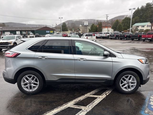 Used 2023 Ford Edge SEL image 5