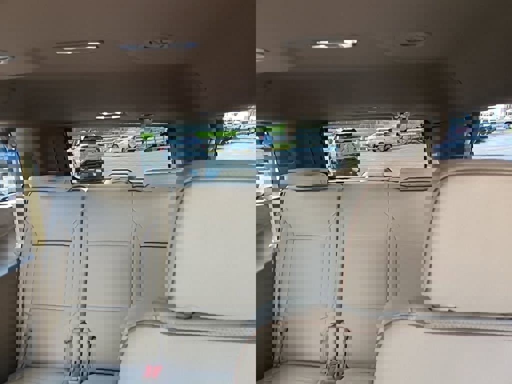 New 2026 GMC Yukon Denali w/ LPO, Floor Liner Package image 19