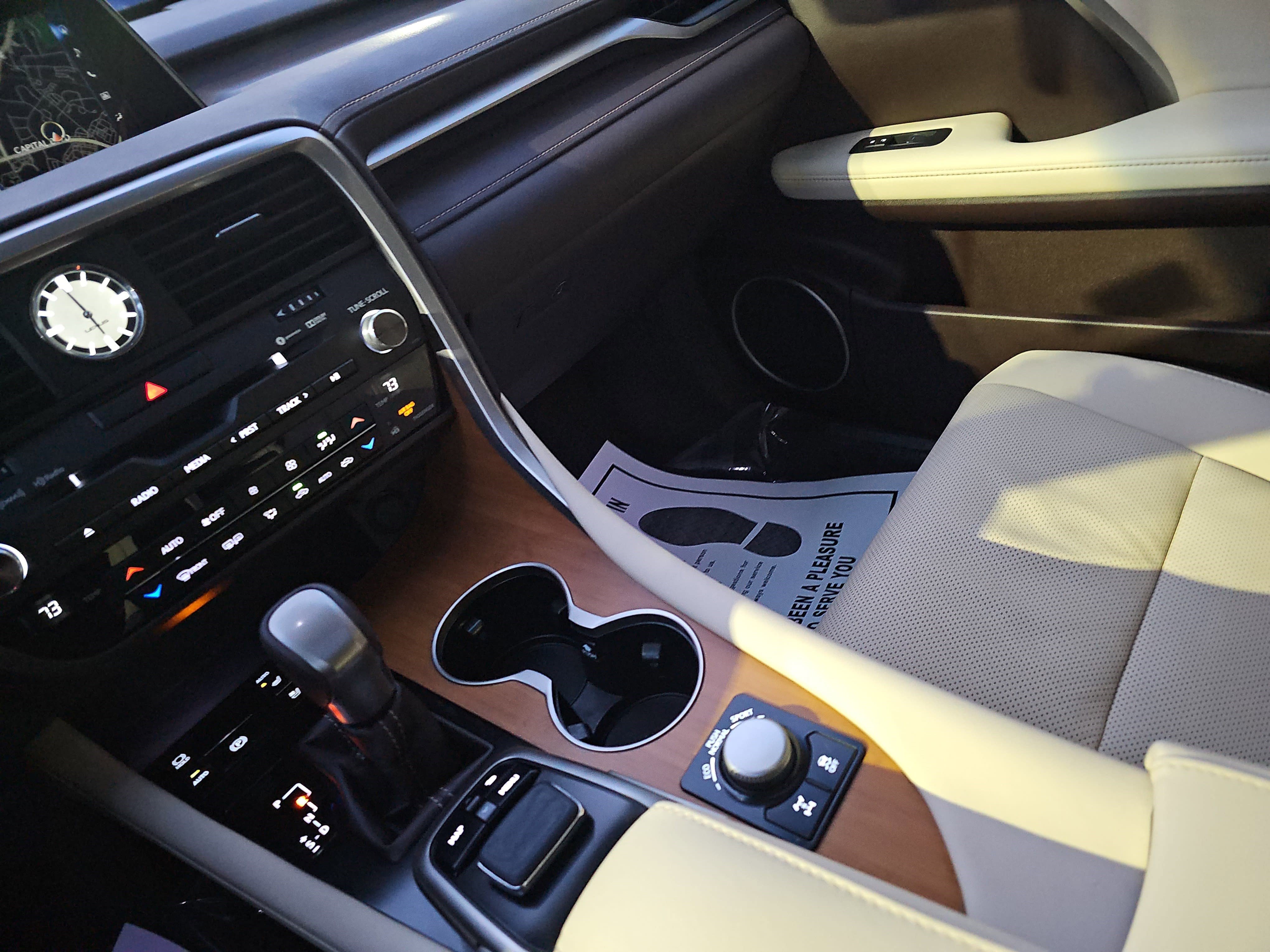 Used 2017 Lexus RX 350 AWD image 26