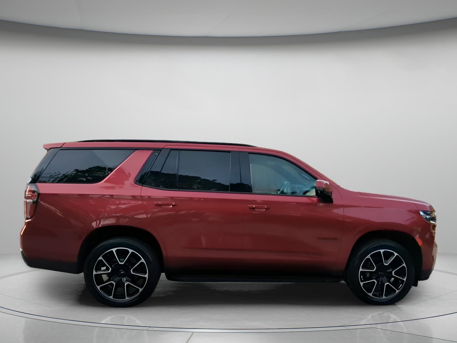 Used 2024 Chevrolet Tahoe RST w/ Luxury Package RWD image 32