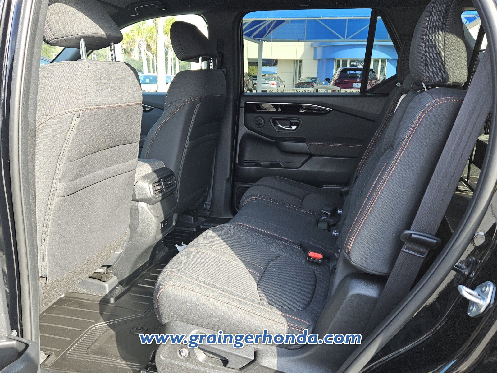 New 2026 Honda Pilot Sport image 10
