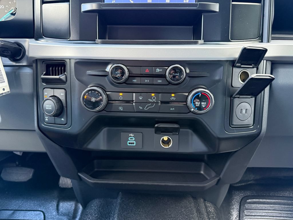 New 2026 Ford F250 XL AWD/4WD image 14