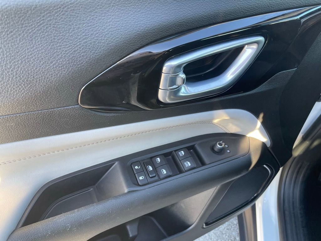 Used 2023 Jeep Compass Limited image 12