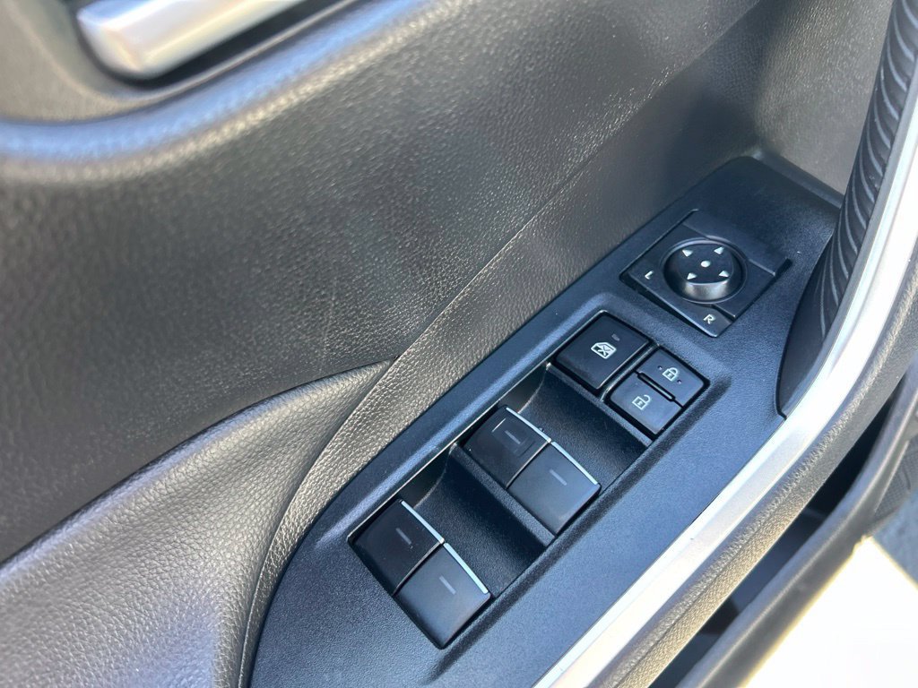 Certified 2025 Toyota RAV4 XLE AWD/4WD image 11