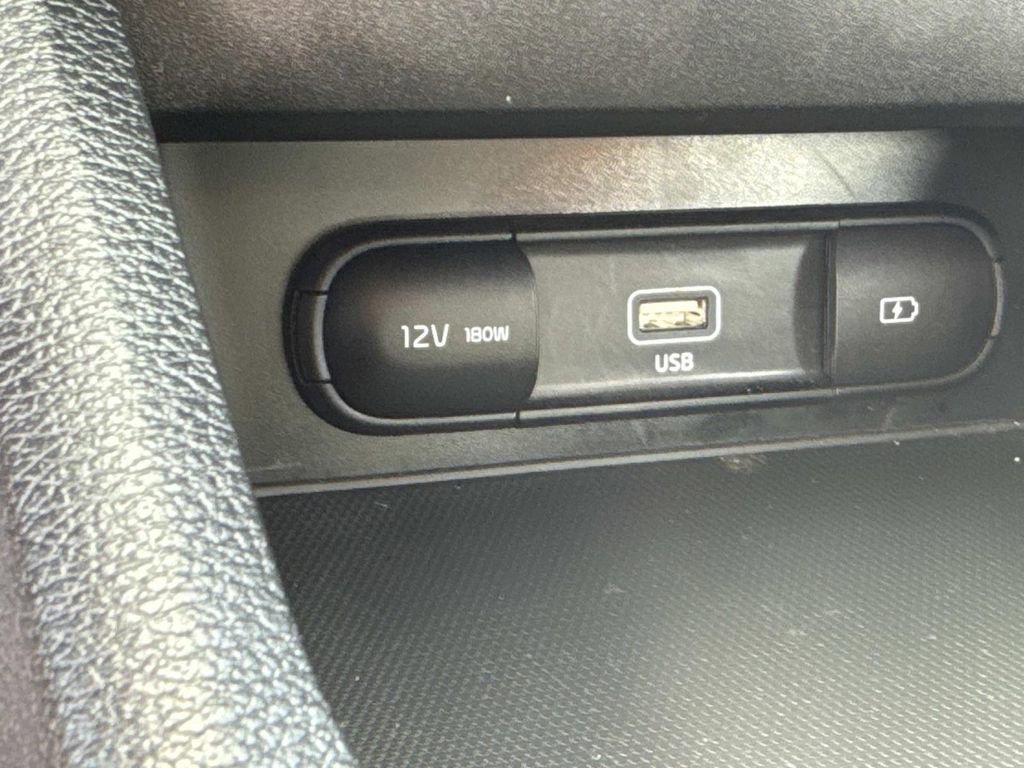 Used 2024 Kia Forte LX FWD image 23