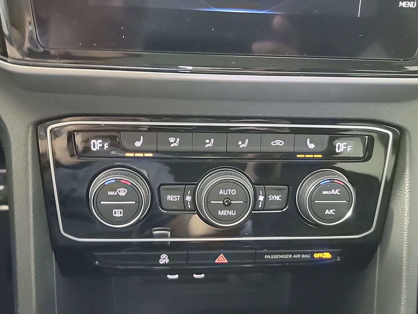 Used 2022 Volkswagen Atlas SEL R-Line image 29