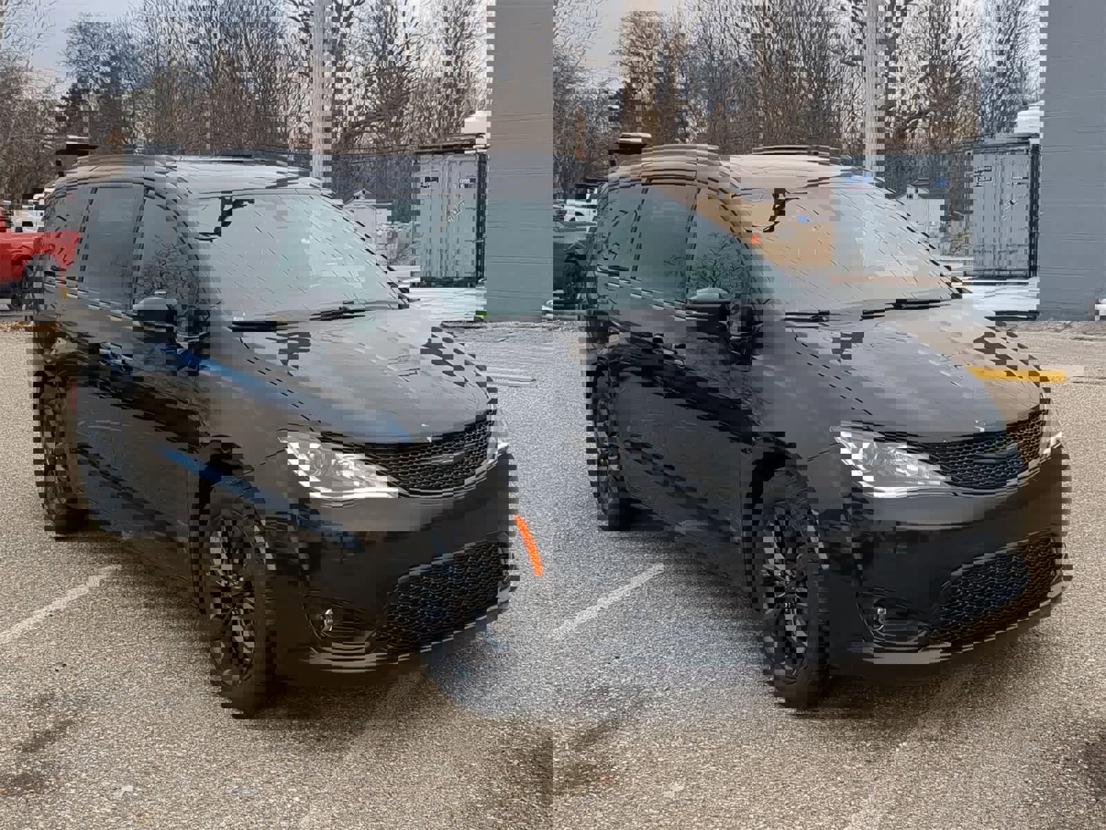 Certified 2019 Chrysler Pacifica Limited w/ S Appearance Package image 16