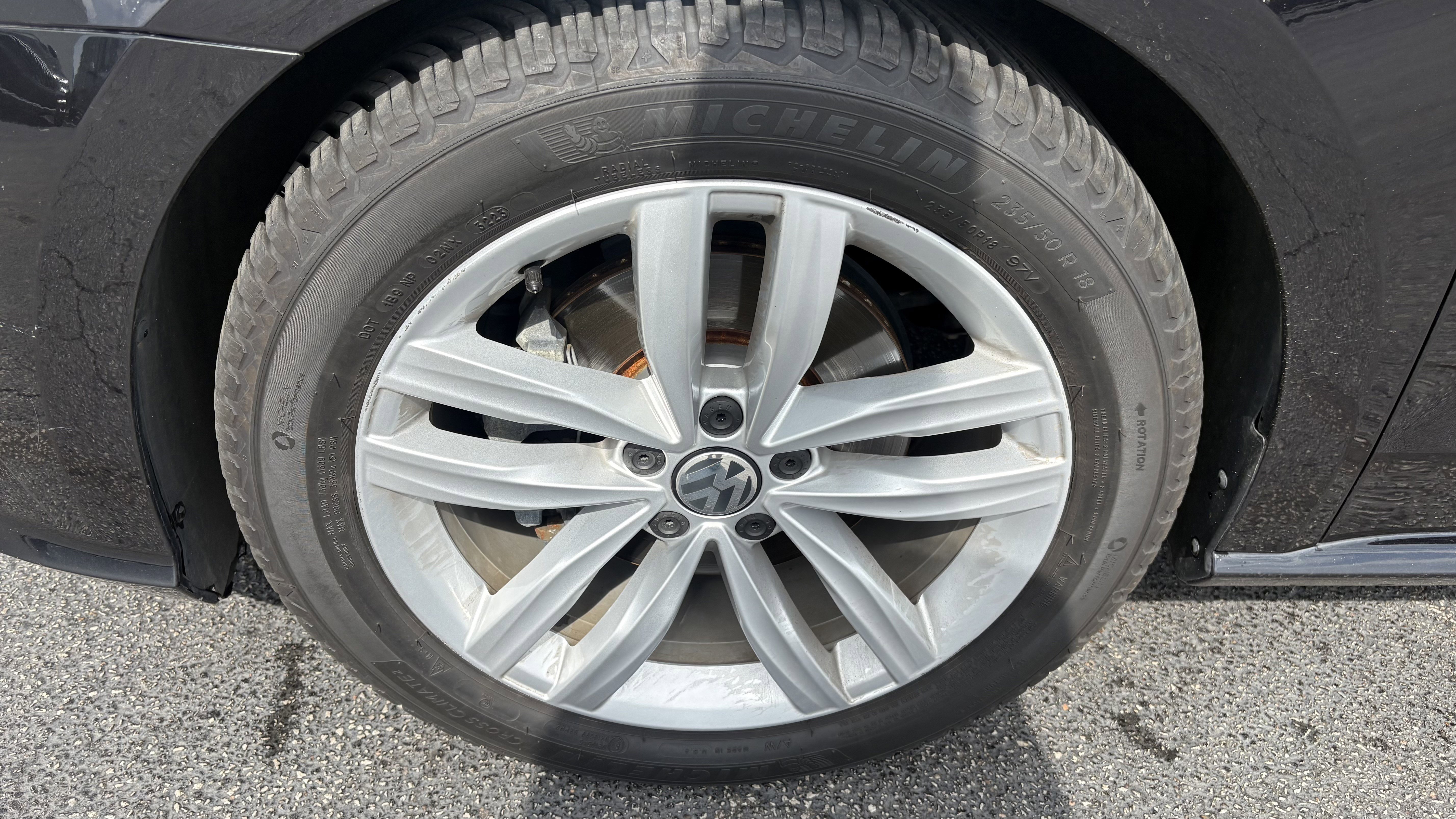 Used 2019 Volkswagen Passat 2.0T Wolfsburg w/ Wheels & Sunroof Package FWD image 12