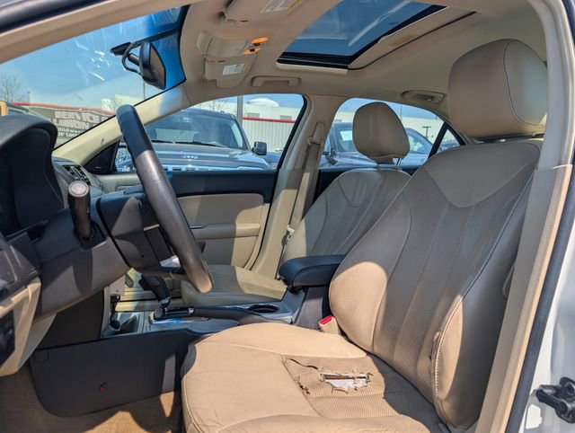 Used 2010 Mercury Milan Premier image 7