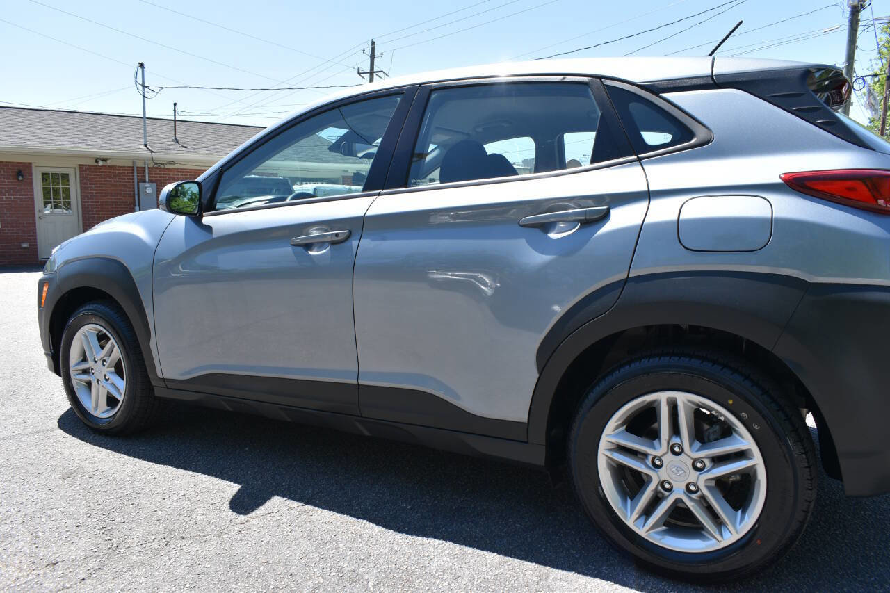 Used 2021 Hyundai Kona SE FWD image 26