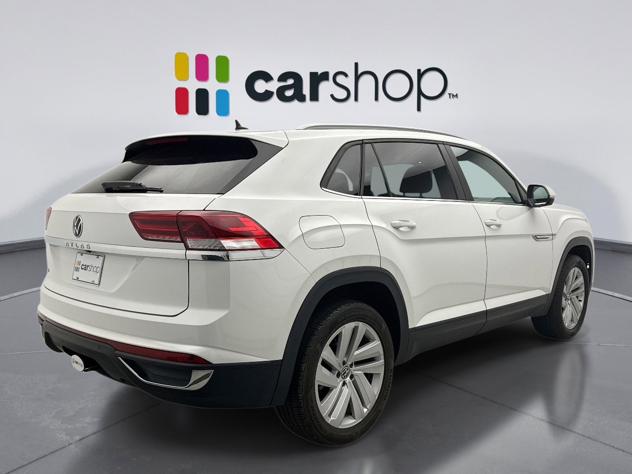 Used 2022 Volkswagen Atlas Cross Sport SE w/ Panoramic Sunroof Package image 5