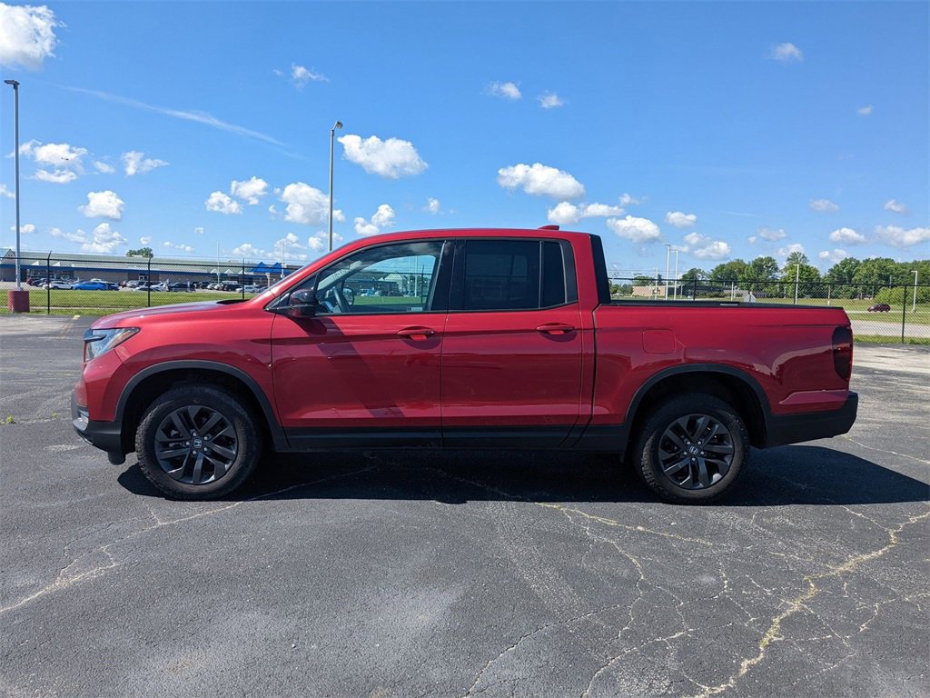 Used 2023 Honda Ridgeline Sport image 5