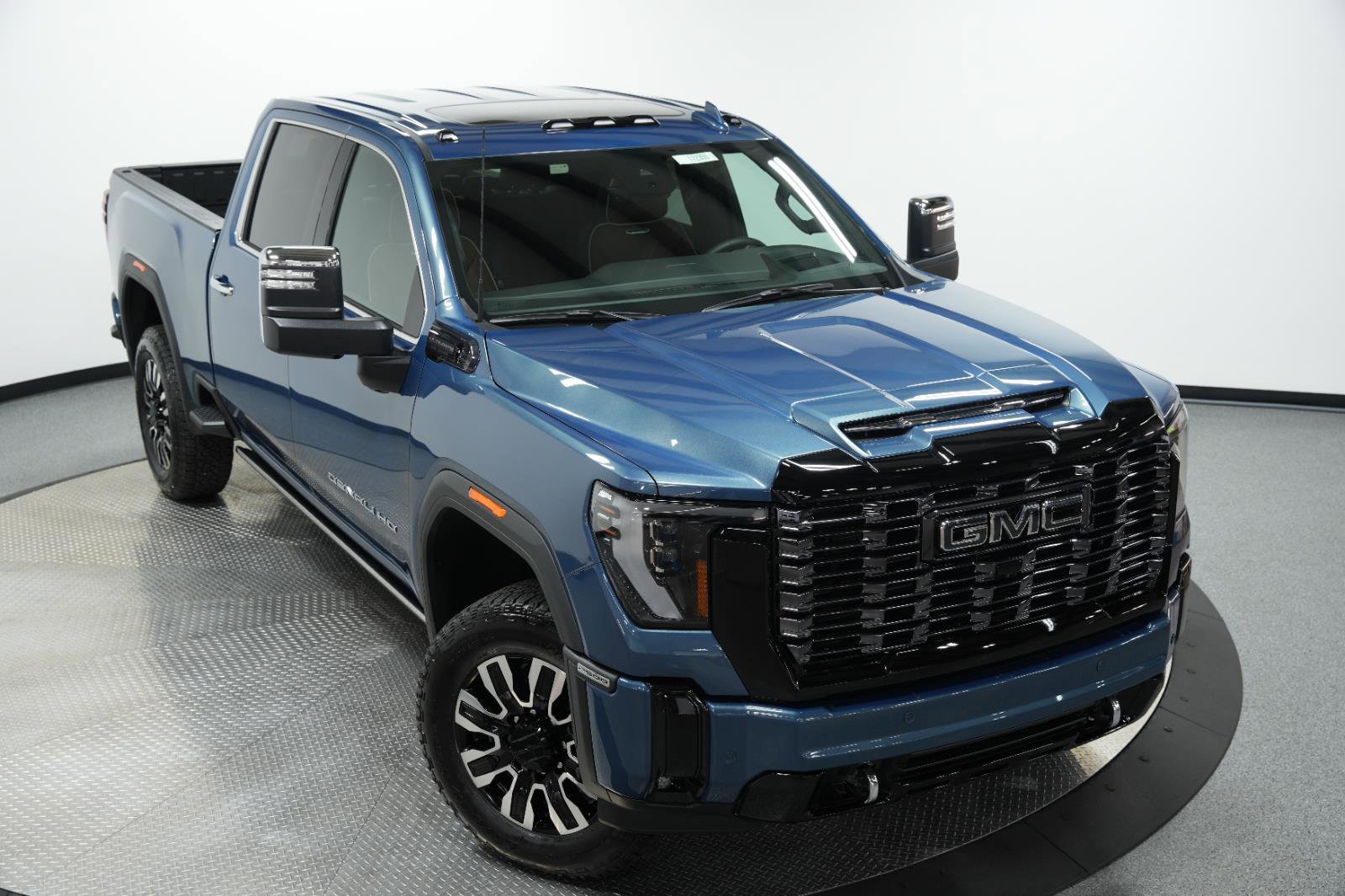 New 2026 GMC Sierra 2500 Denali Ultimate image 46