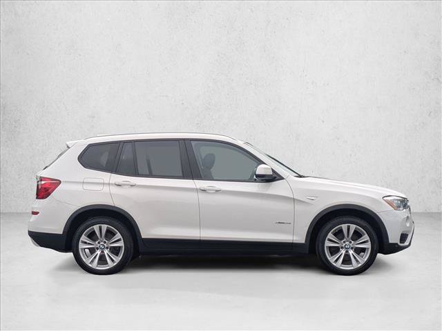 Used 2016 BMW X3 xDrive28i AWD/4WD image 4