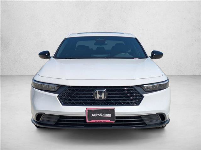 Used 2025 Honda Accord Sport image 2