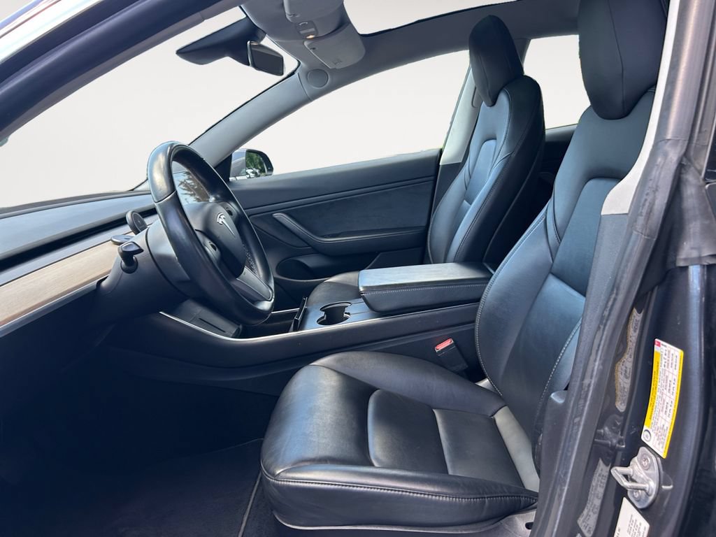Used 2019 Tesla Model 3 Standard Range Plus RWD image 6