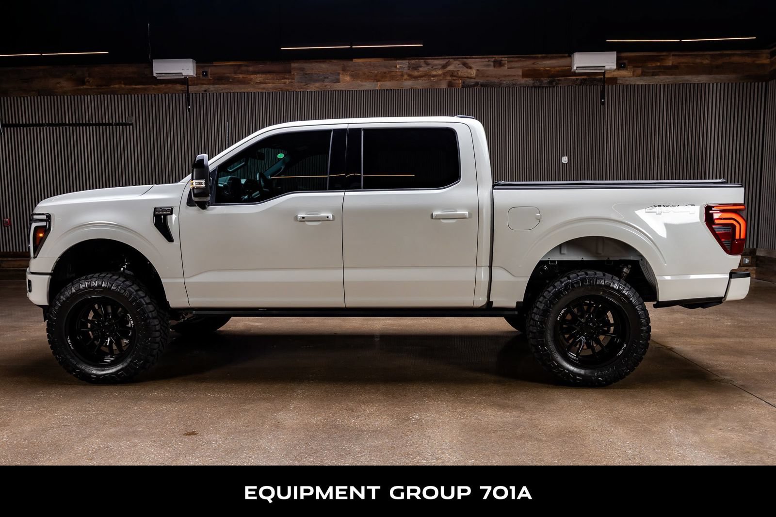 Used 2025 Ford F150 Platinum AWD/4WD image 6