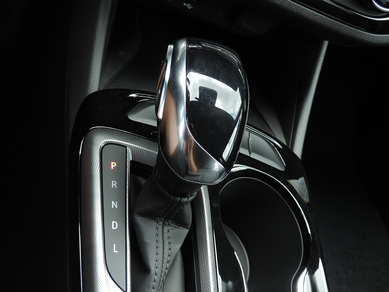 New 2026 Buick Envista Sport Touring w/ Convenience I Package FWD image 19