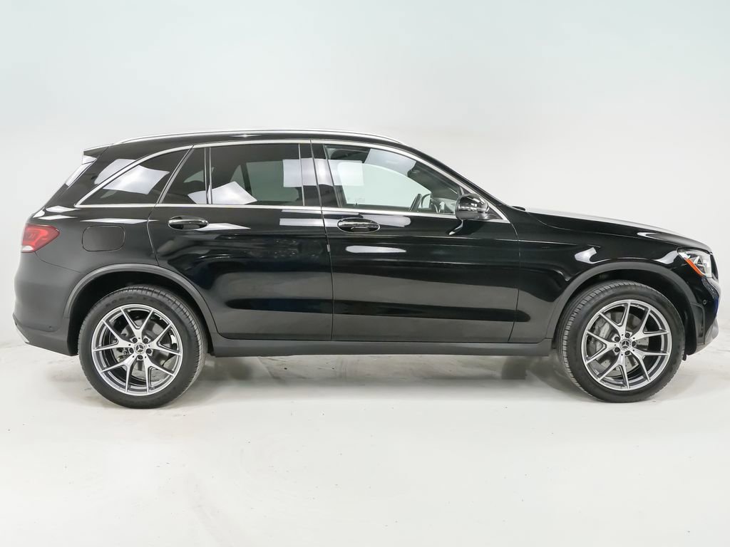 Used 2022 Mercedes-Benz GLC 300 4MATIC image 9