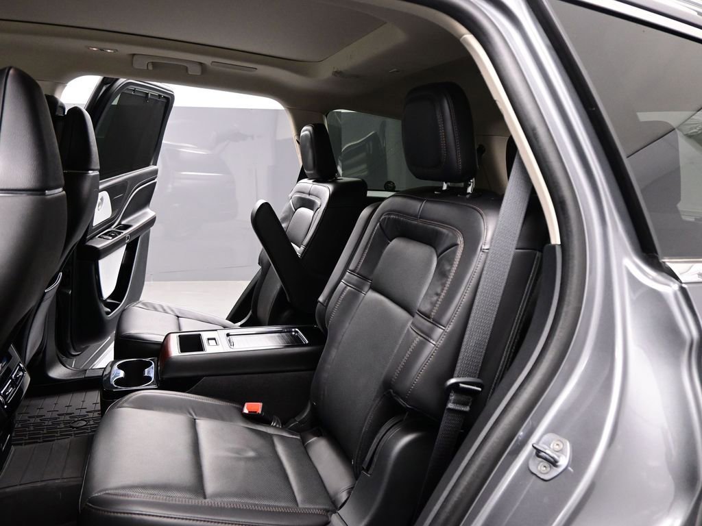 Used 2023 Lincoln Aviator Reserve w/ Equipment Group 201A AWD/4WD image 25
