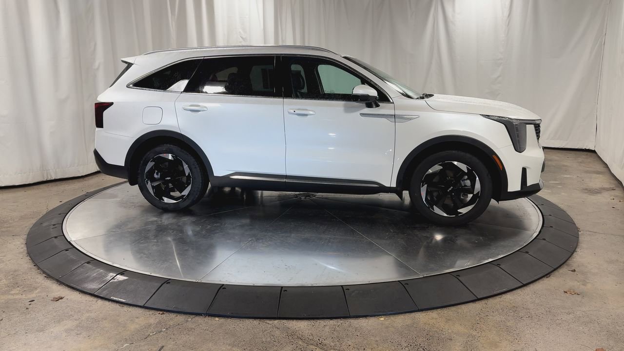 New 2026 Kia Sorento EX image 2