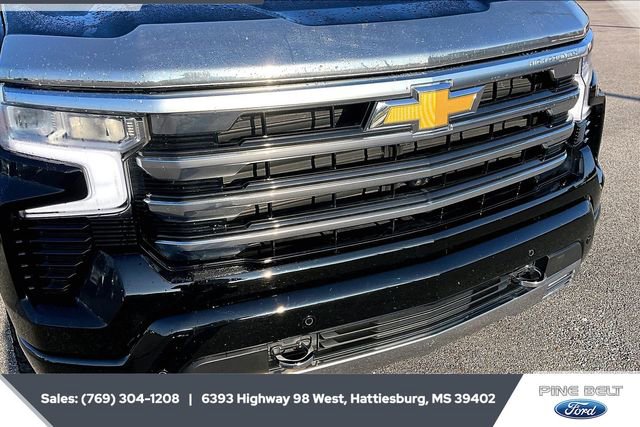 Used 2023 Chevrolet Silverado 1500 High Country w/ High Country Premium Package image 22