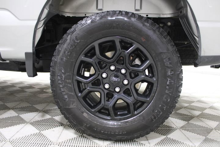 Used 2024 Ford F150 XLT w/ XLT Black Appearance Package image 49