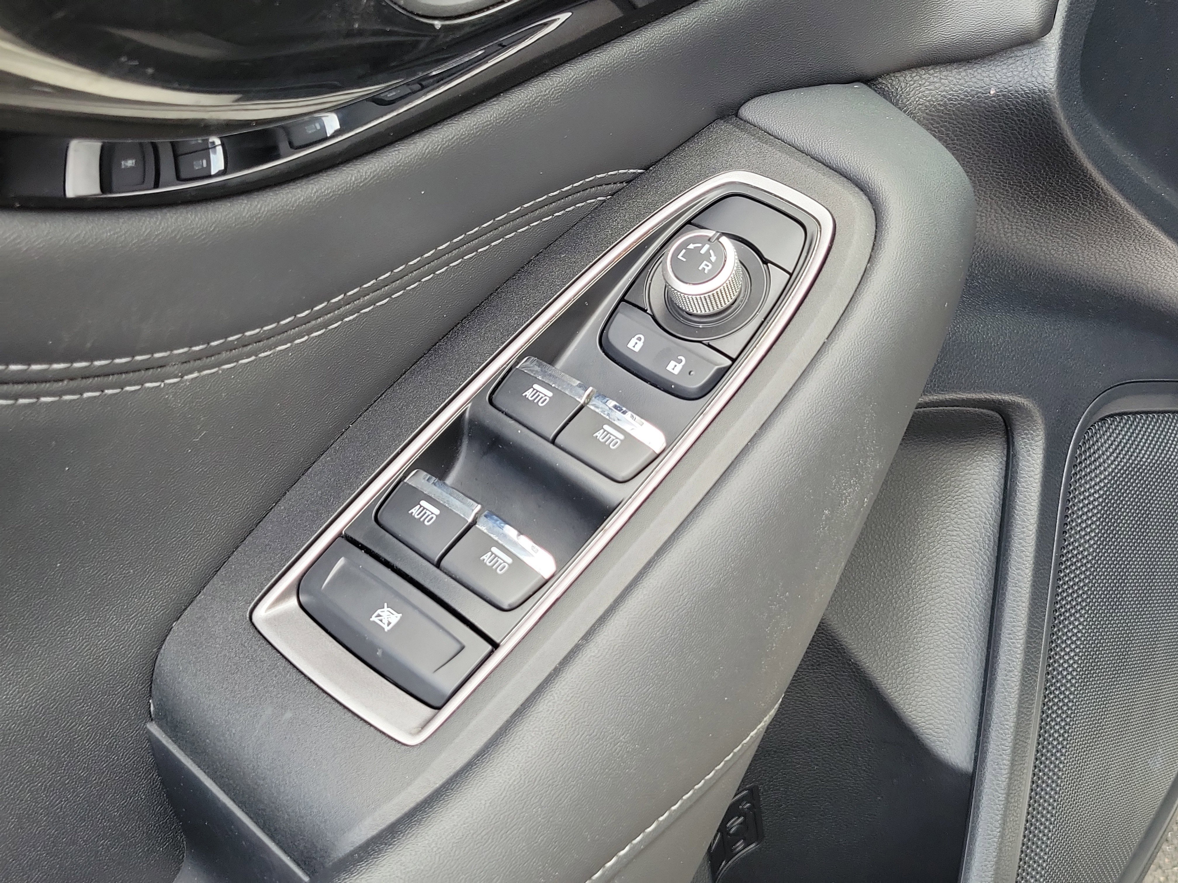 Used 2020 Subaru Legacy Limited image 24