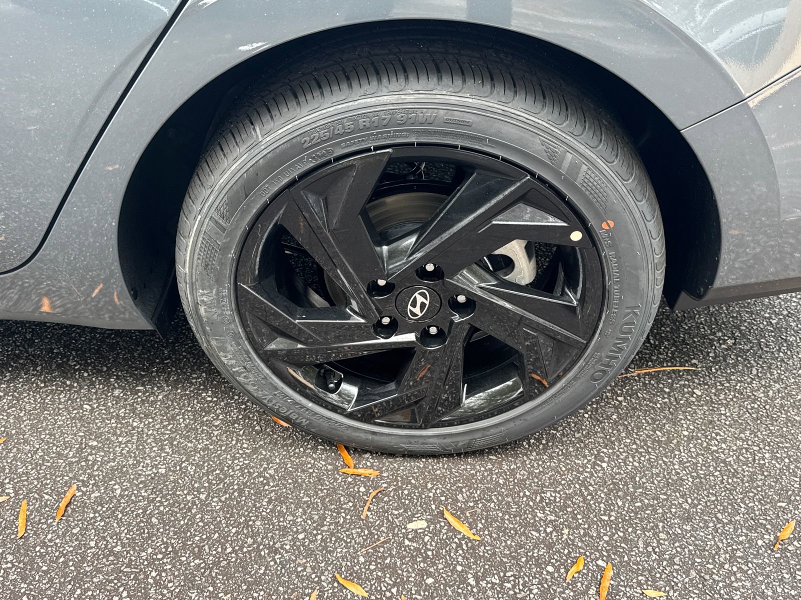 New 2026 Hyundai Elantra Sport w/ Cargo Package image 19