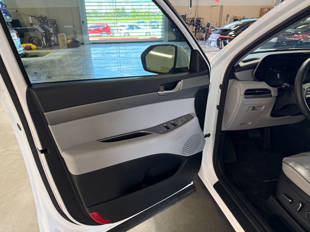 Used 2024 Hyundai Palisade SEL FWD image 10